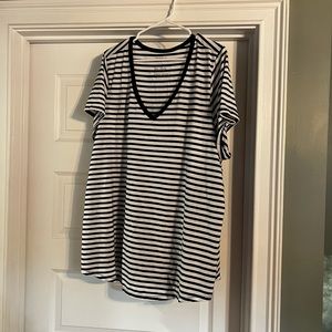 Black and white striped t-shirt from Torrid